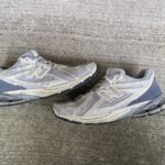 New Balance M1906FH を地面に並べた全体写真