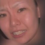 内田梨瑚被告＿歌っている写真